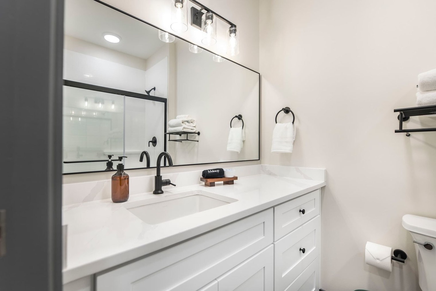 Building Photo - 520 Martin Luther King Jr Blvd