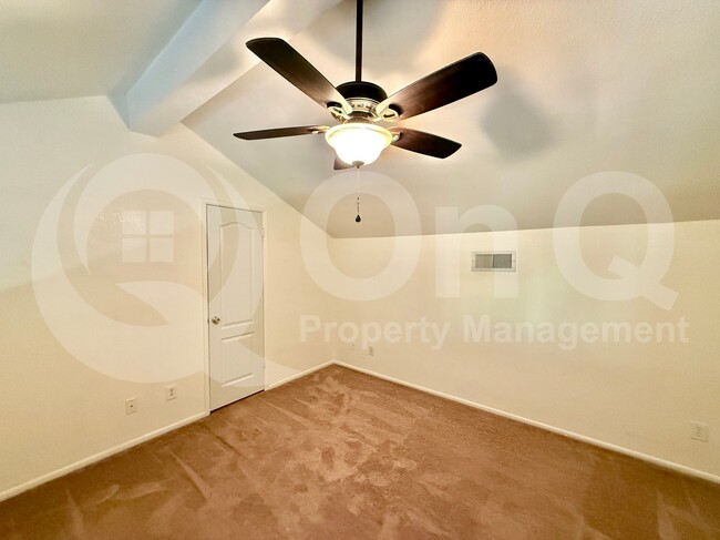Building Photo - 4901 S Calle Los Cerros Dr