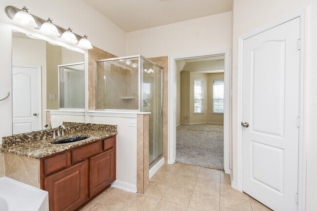 Building Photo - 6203 Ledger Ln