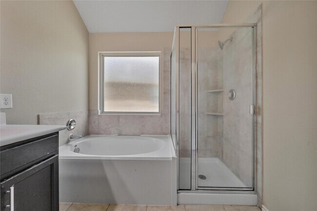 Building Photo - 3602 Goldleaf Trail Dr