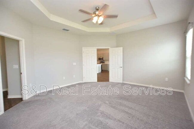 Building Photo - 920 Montgomery Ln