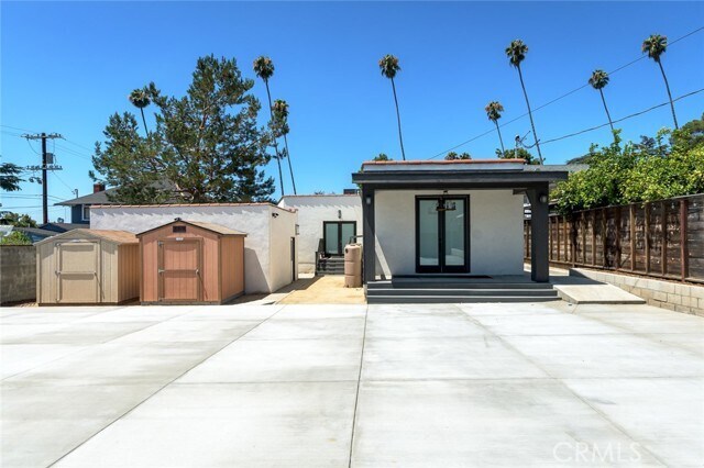 Building Photo - 5124 N Maywood Ave