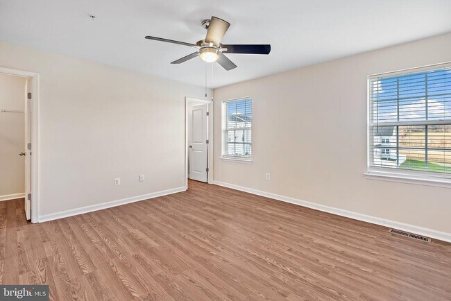 Building Photo - 1549 Wilmer Park Ln