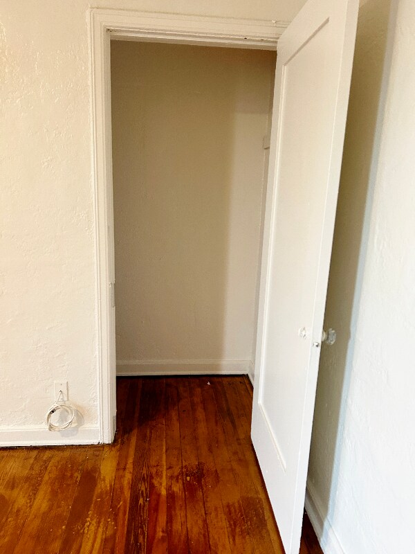 Building Photo - 1523 N McCadden Pl