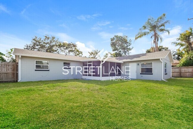 Building Photo - NOW OFFERING FIRST 2 FULL MONTH FREE OR A ...