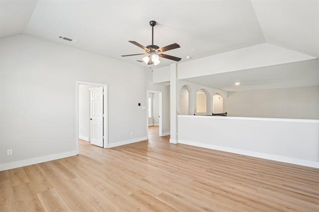 Building Photo - 6043 Oakmere Ln