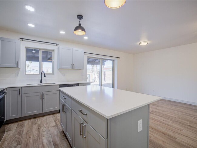 Building Photo - Beautiful 3-Bedroom Home with Private Pool & Security Gate