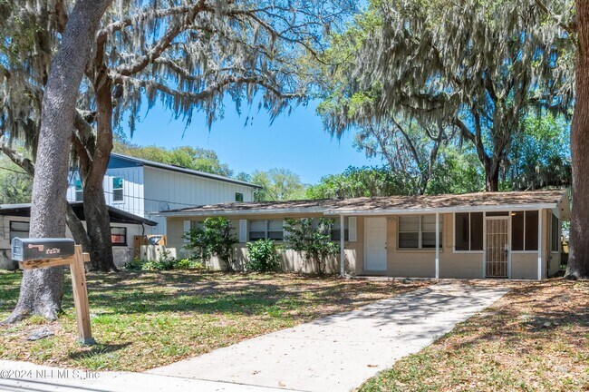 Primary Photo - 1159 Green Cay Ave