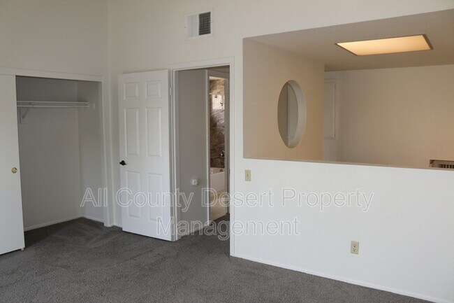 Building Photo - 45346 Driftwood Dr