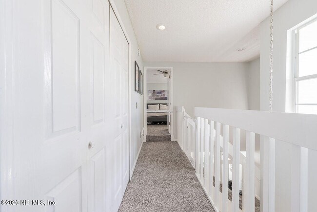 Building Photo - 127 Sand Castle Way