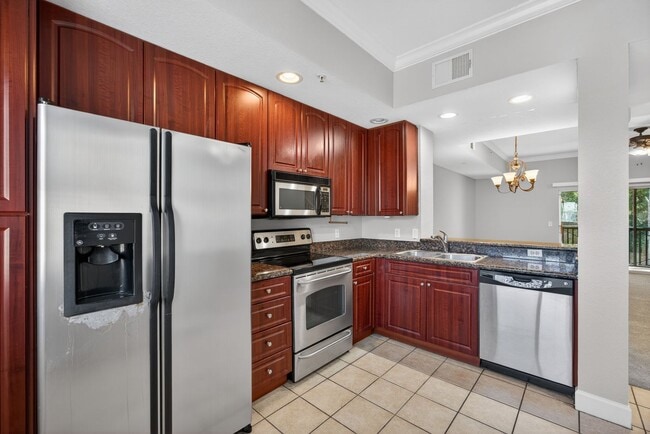 Building Photo - Condo For Rent In Il Villagio