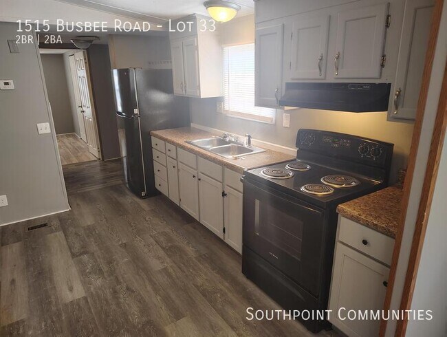 Building Photo - 1515 Busbee Rd