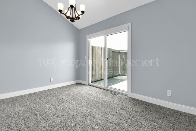 Building Photo - 203 Miller Dr