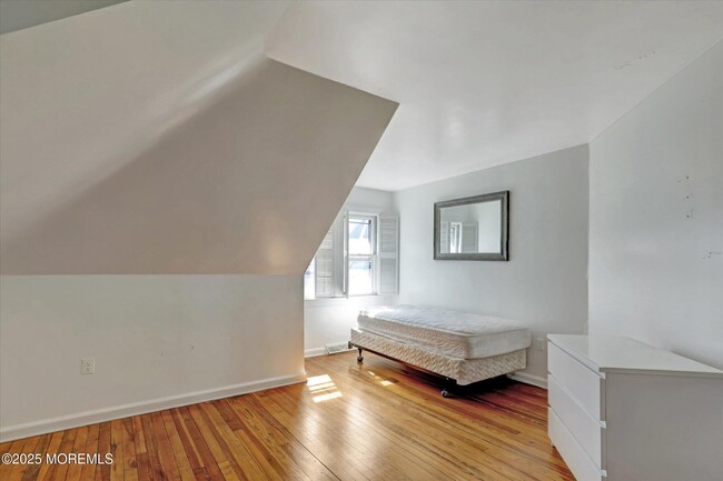 Building Photo - 105 Elberon Ave