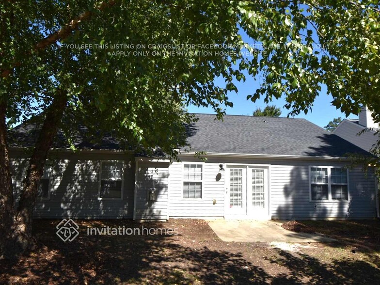 Building Photo - 500 Woodchase Green Dr