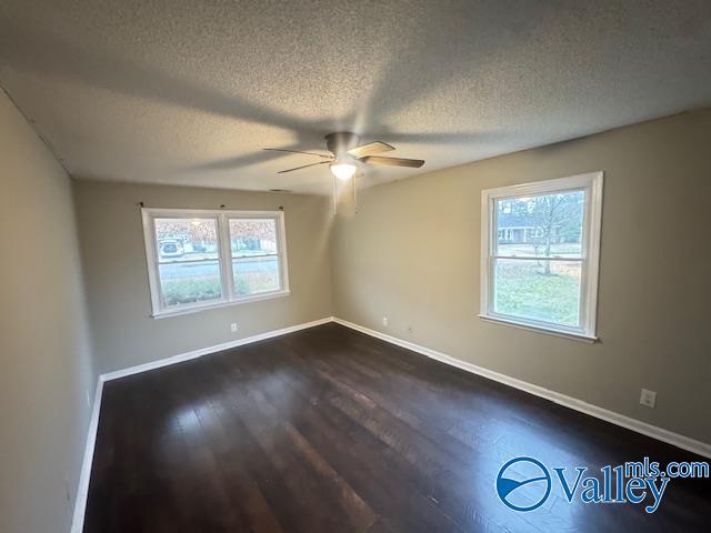 Building Photo - 2034 Rosebury Ln SW