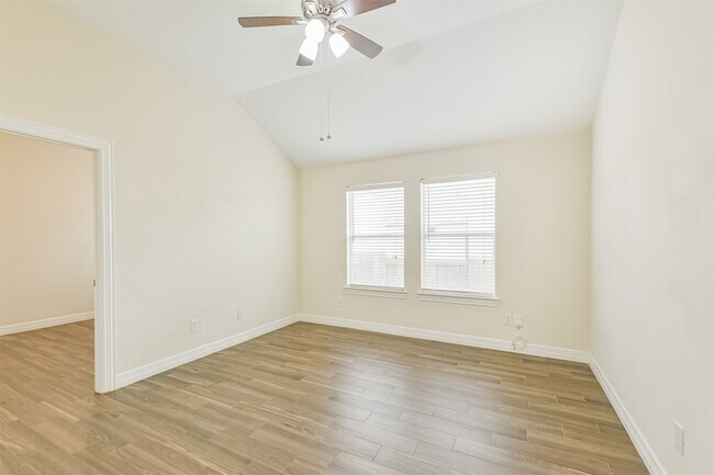 Building Photo - 13731 Cypresswood Crossing Blvd