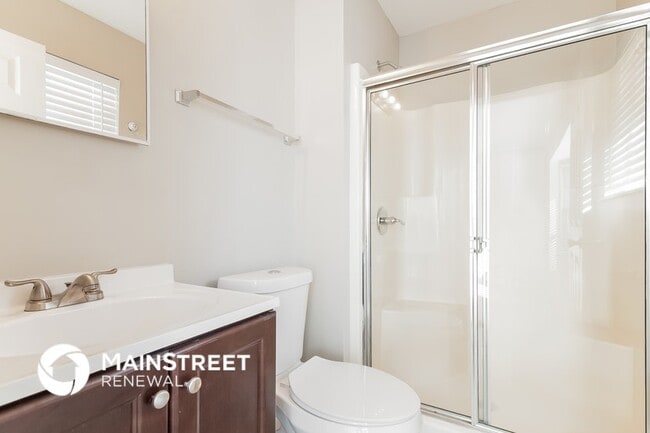 Building Photo - 3064 Laurel Village Cir