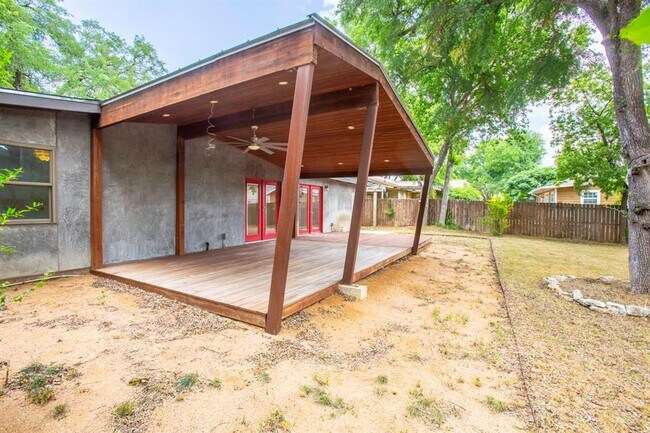 Building Photo - 5403 Kings Hwy