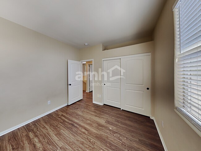 Building Photo - 3937 Maldive Isle Ct