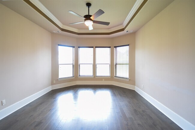 Building Photo - 27363 Pendleton Trace Dr
