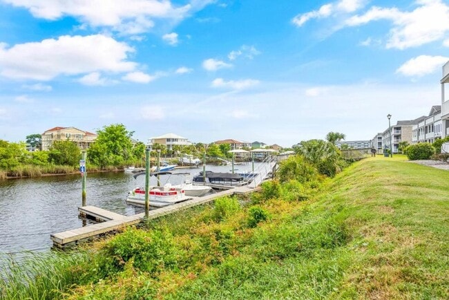 Building Photo - 4526 N Plantation Harbour Dr