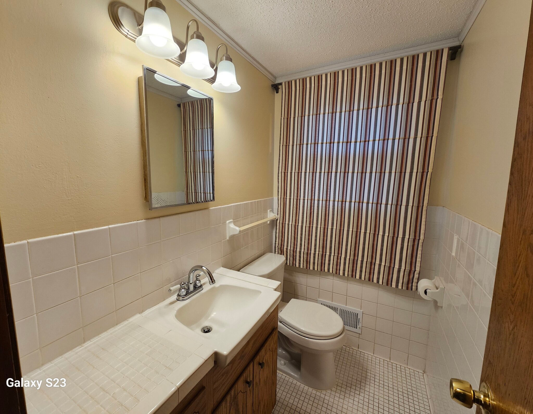 Building Photo - 2408 22nd St NW