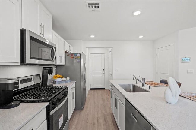 Building Photo - Newer Build 4-Bedroom Home with Chef’s Kitchen & Entertainer’s Backyard