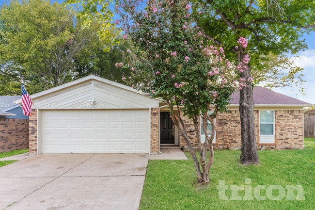 Building Photo - 5915 Myers Rd