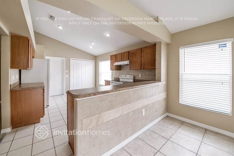 Building Photo - 13041 Bridleford Dr