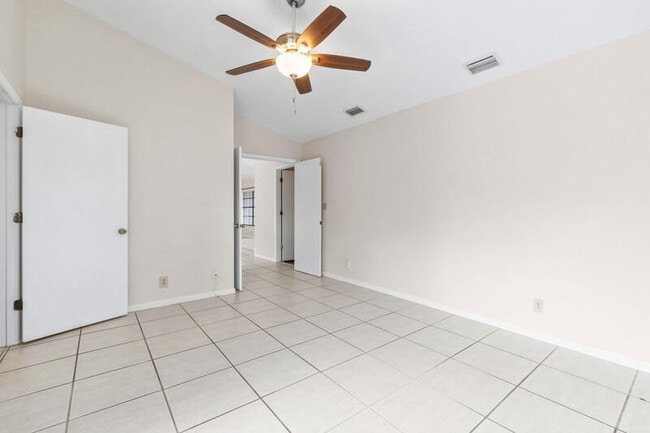 Building Photo - 13485 Orchid Ct