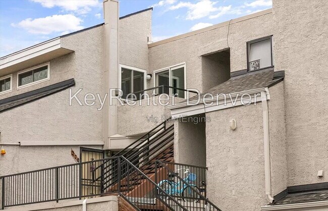 Building Photo - 1830 Newland Ct