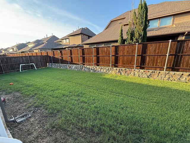 Building Photo - 1610 Singing Water Dr