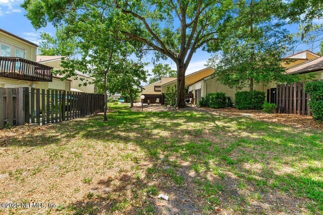 Building Photo - 5400 La Moya Ave