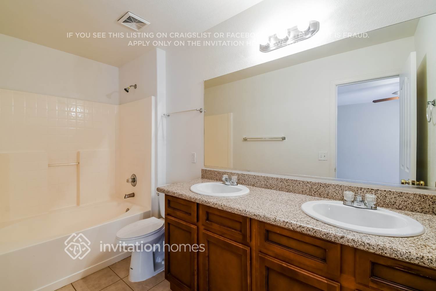 Building Photo - 10863 E Forge Cir