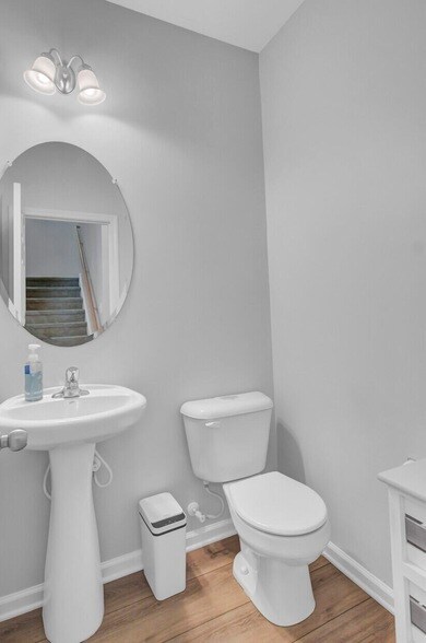 Building Photo - 132 Woodward Rd