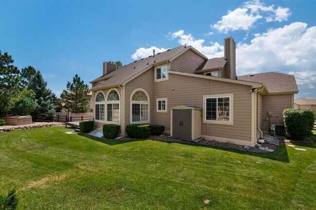 Building Photo - 2420 Regal View Ct