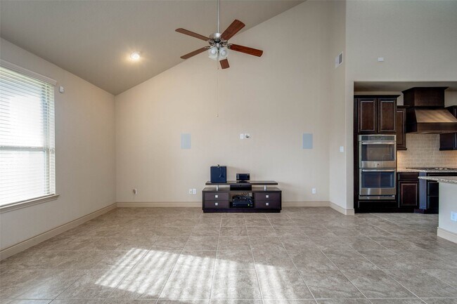 Building Photo - 24111 Valencia Ridge Ln