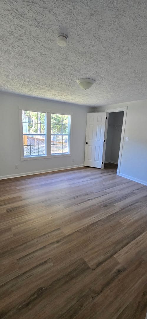 Building Photo - 118 Regent St