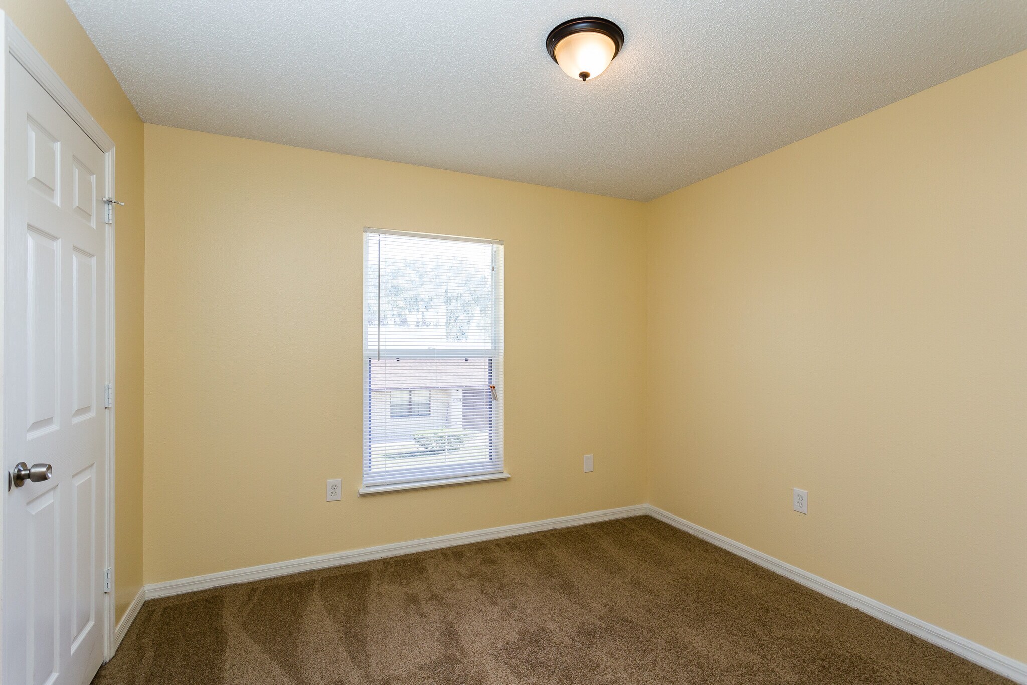 Building Photo - 616 Floridian Dr