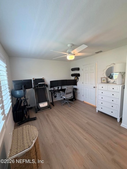 Building Photo - 8326 Zenith Cir
