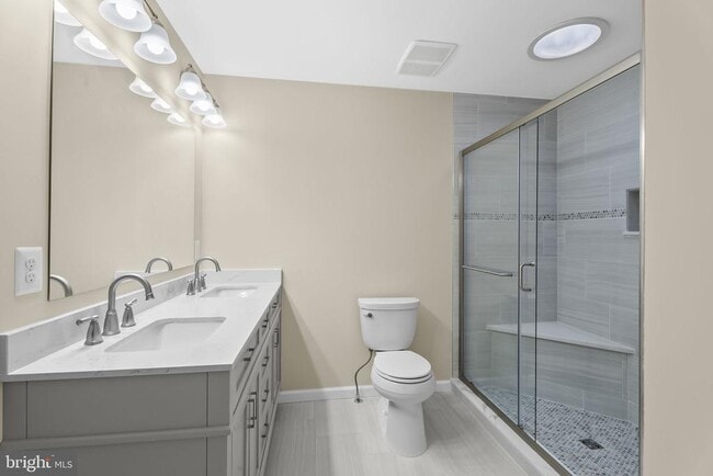 Building Photo - 7603 Woodstown Dr