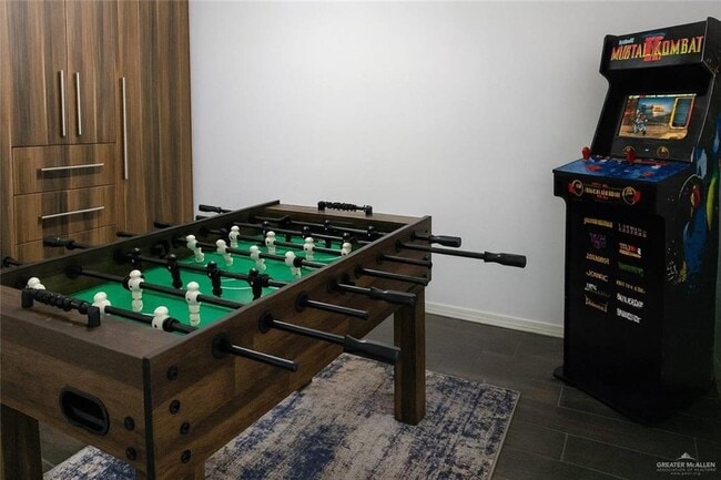 Building Photo - 17 Highland Park Ave