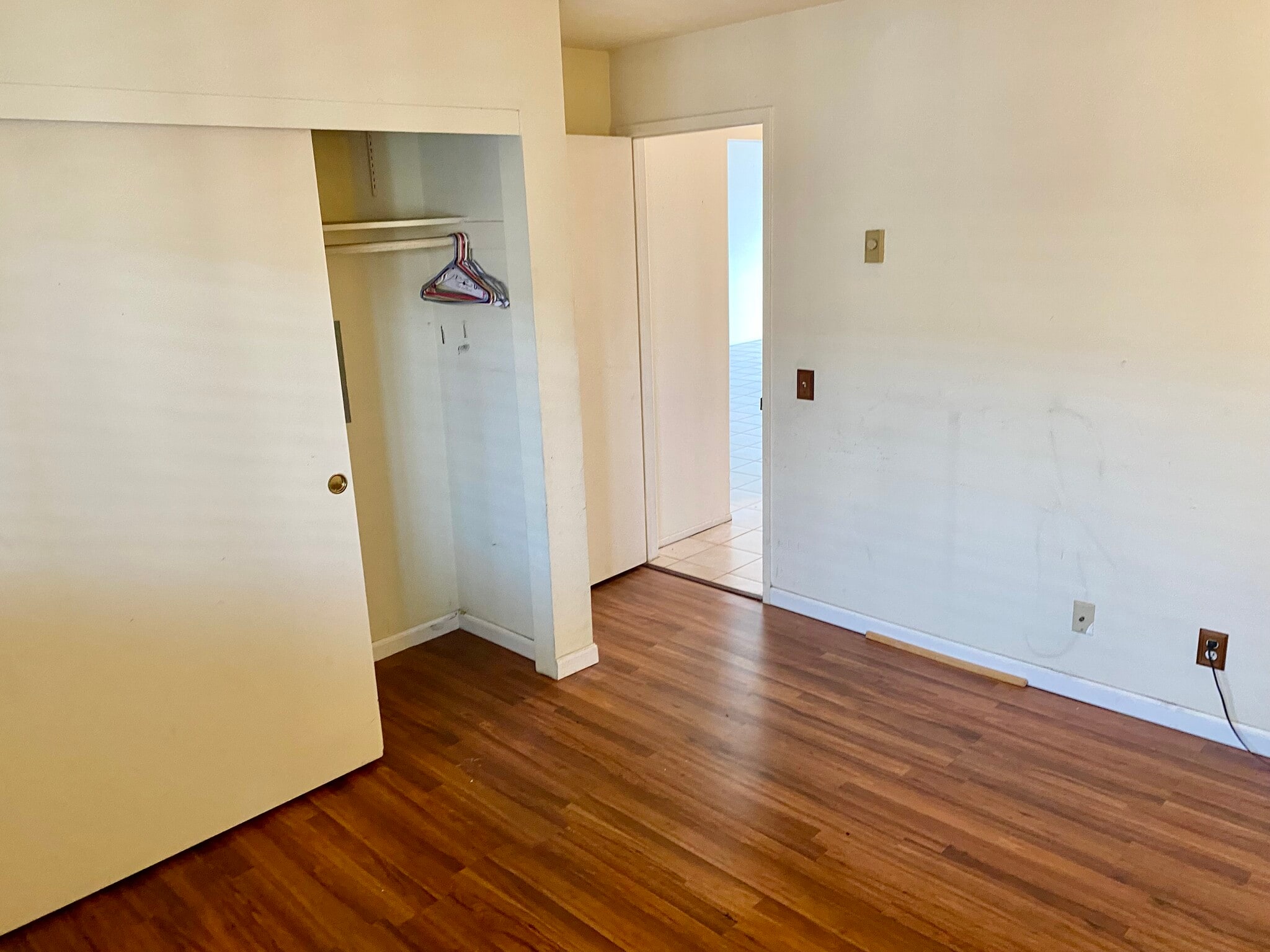 Bedroom - 2540 Clairemont Dr