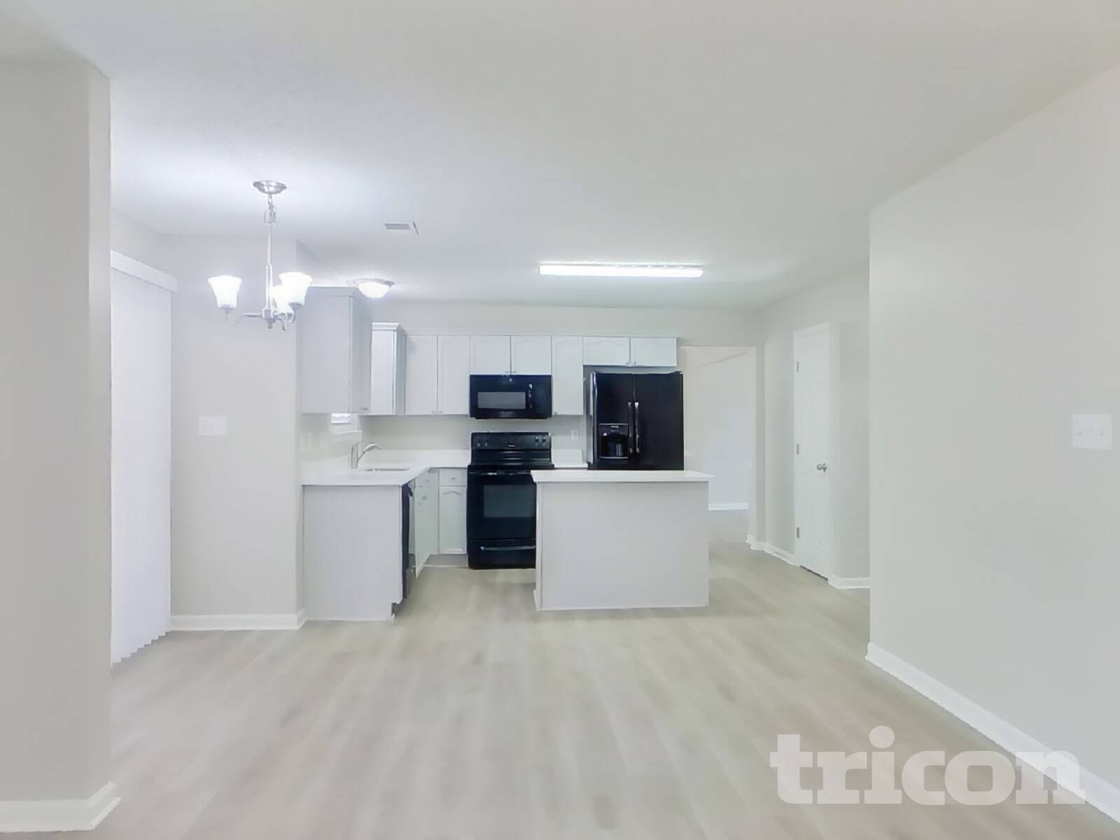 Building Photo - 7906 Kingston Dr