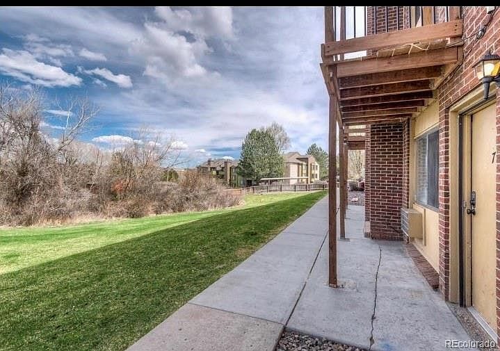 Building Photo - 5995 W Hampden Ave