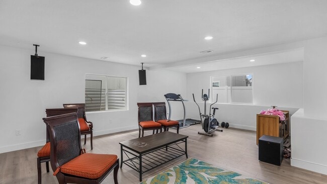 Building Photo - 4162 W Gate Keeper Dr