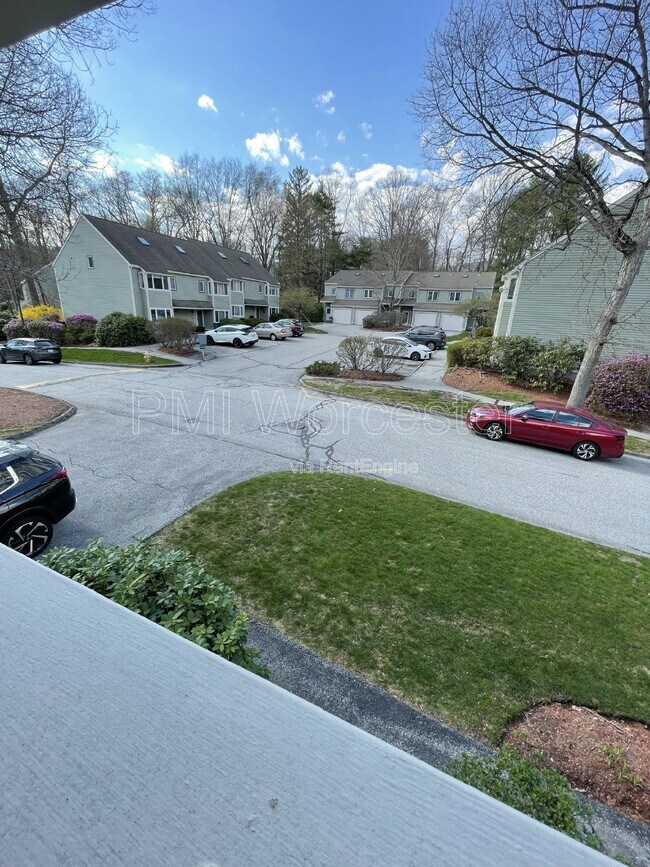 Building Photo - 244 Weatherstone Dr
