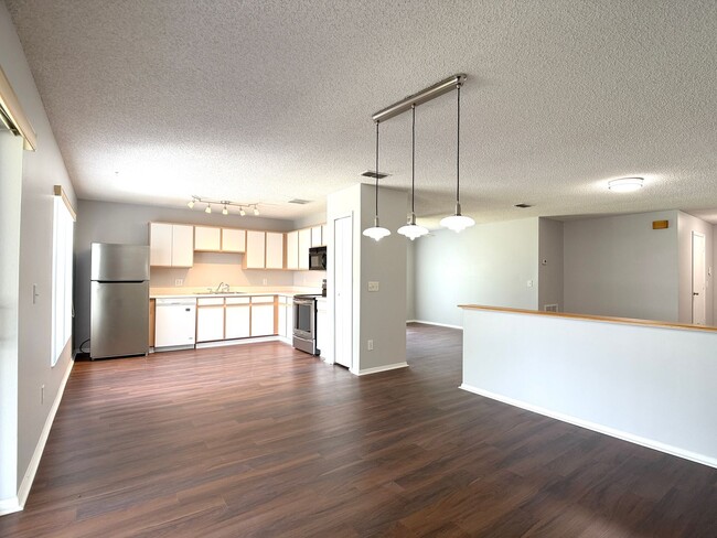 Building Photo - 287 S Walleye Dr