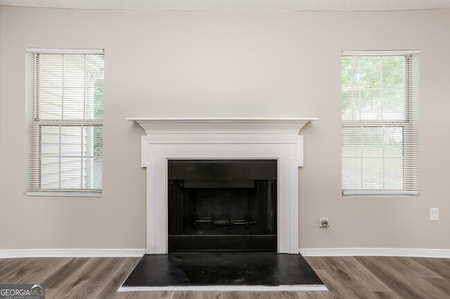 Building Photo - 6525 Alford Way